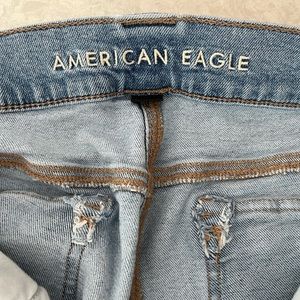 American Eagle women’s jeans